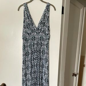 Pattered maxi dress